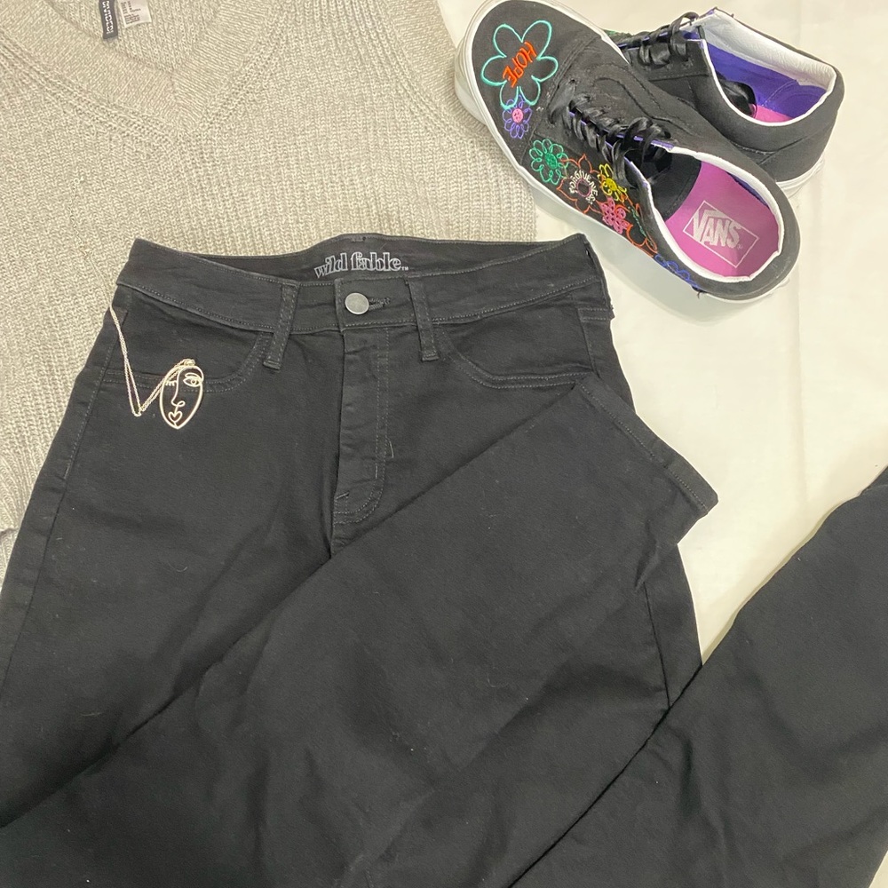 Wild Fable high rise skinny black jeans, size 6/28R